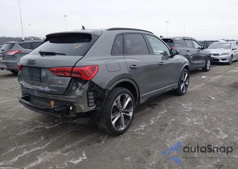 2022 Audi Q3 Premium Plus 45 Tfsi S Line Quattro Tiptronic z USA, uszkodzony, nr VIN WA1EECF30N1035904